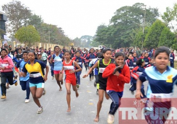 Long distance marathon, â€˜Razem Runâ€™- a run against cancer observed